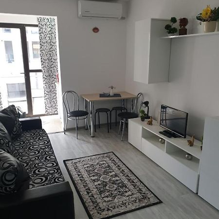 Appartamento Madalin Mangalia Esterno foto