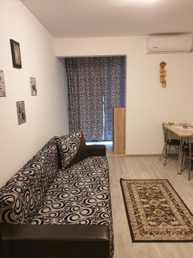 Appartamento Madalin Mangalia Esterno foto